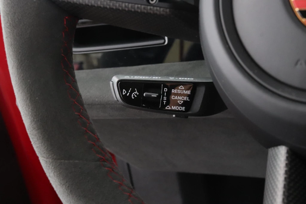 Porsche Taycan – foto 39