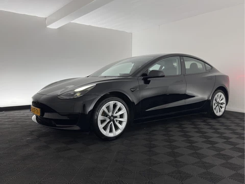 Tesla Model 3 Standard RWD Plus 60 kWh [3-Fase-11kW] {SoH-90%} (INCL-BTW) Aut. *PANO | AUTOPILOT | LEATHER | KEYLESS | FULL-LED | MEMORY-PACK | TOPVIEW | DAB | CARPLAY | DIGI-COCKPIT | LANE-ASSIST | HEATED- COMFORTSEATS | 19"ALU*