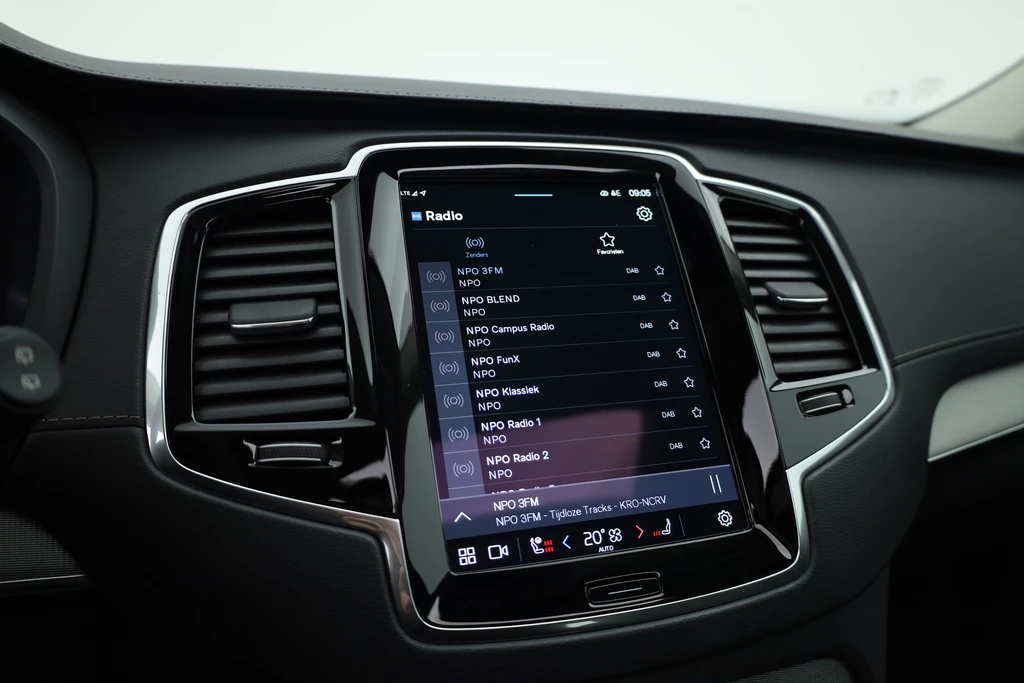 Volvo XC90 – foto 25