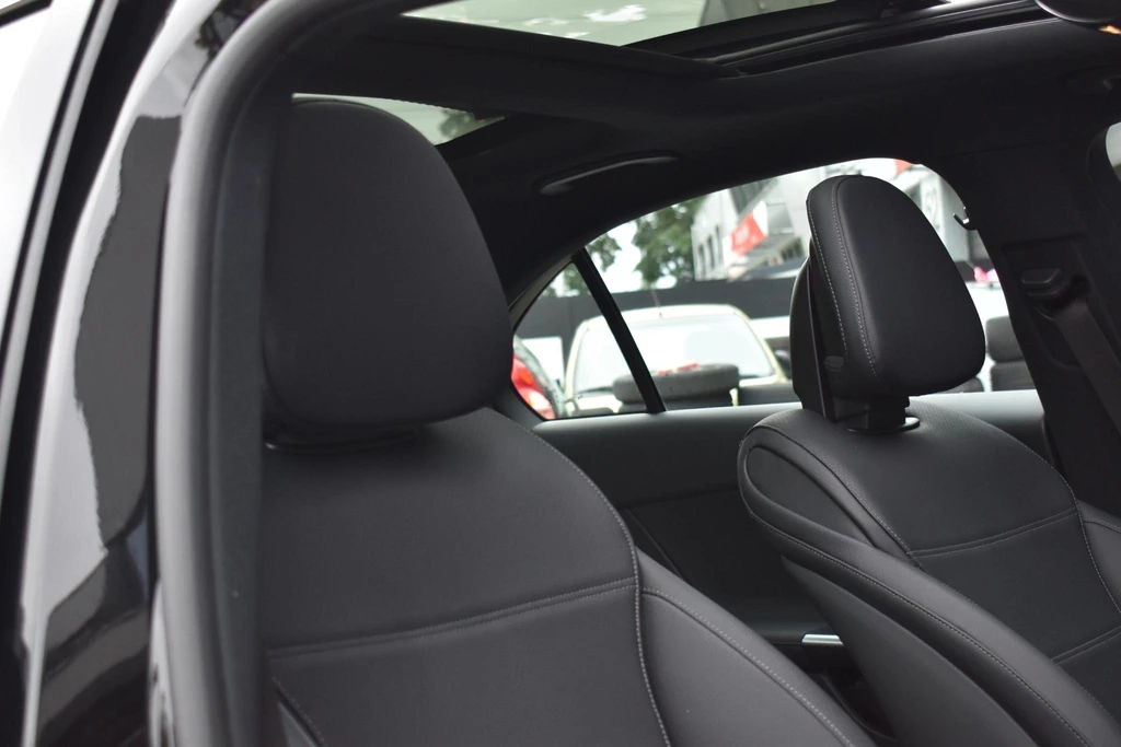 Mercedes-Benz C-Klasse – foto 29