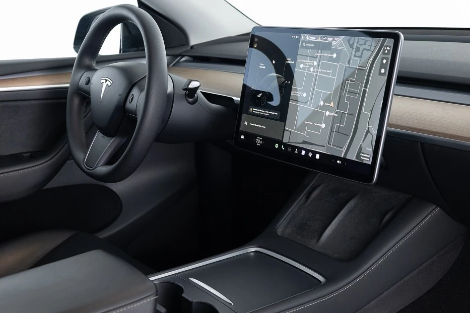 Tesla Model Y – foto 7