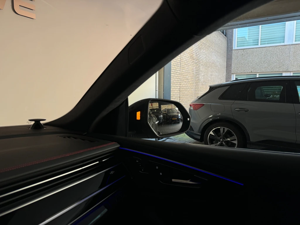 Audi Q8 – foto 35
