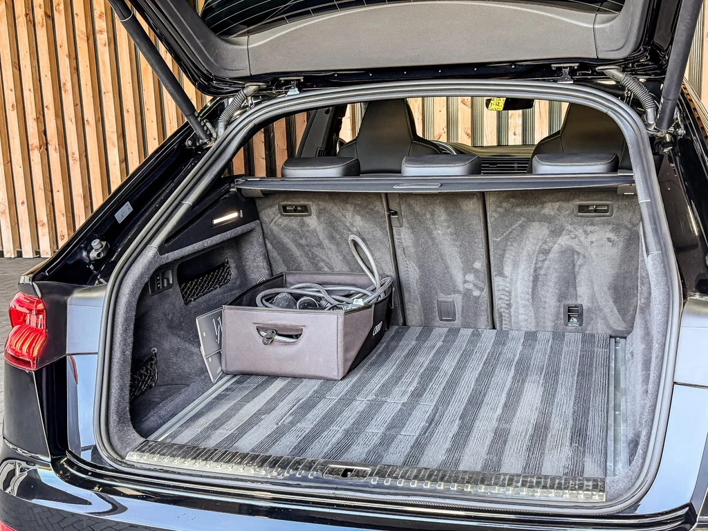 Audi Q8 – foto 48