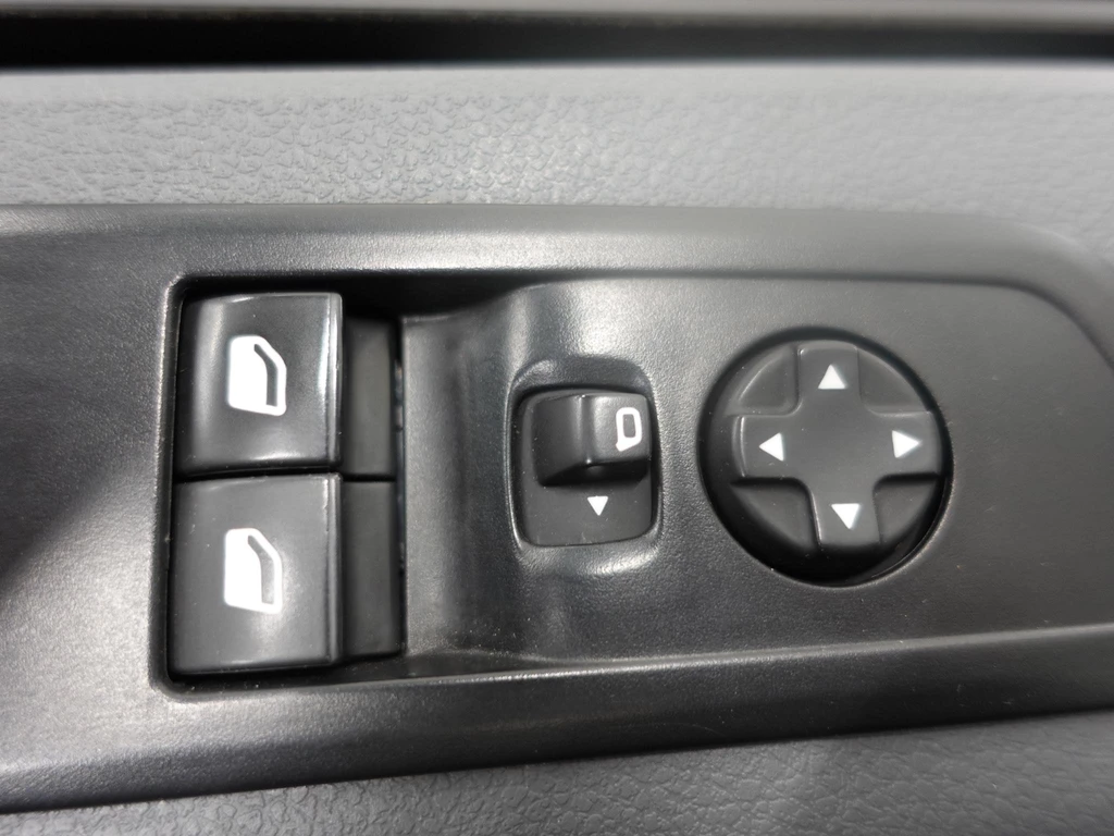 Opel Vivaro – foto 14