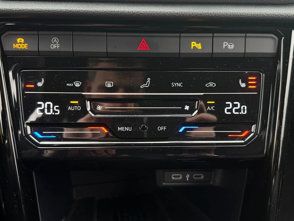 Volkswagen T-Roc – foto 30