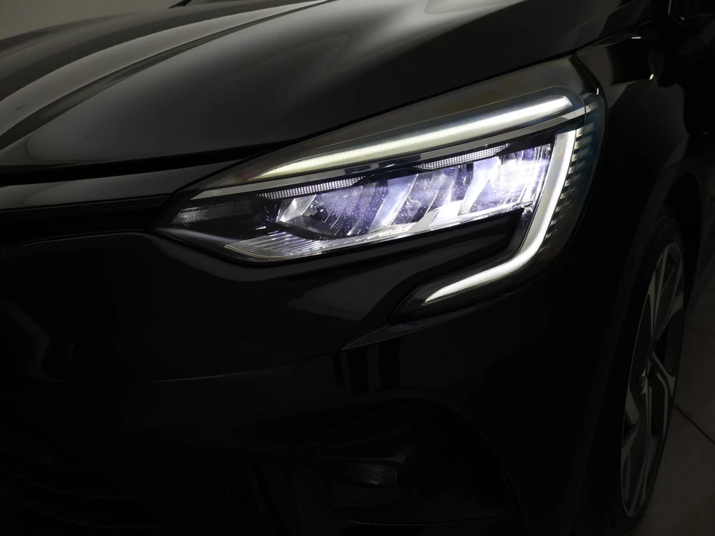 Renault Clio – foto 24