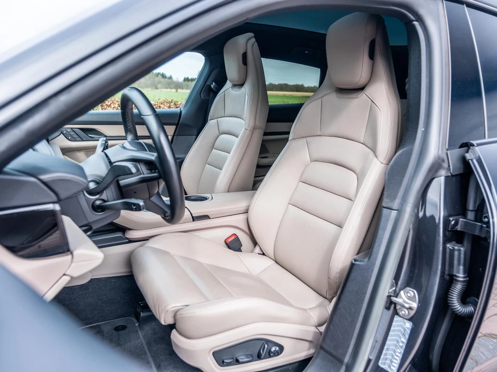 Porsche Taycan – foto 20