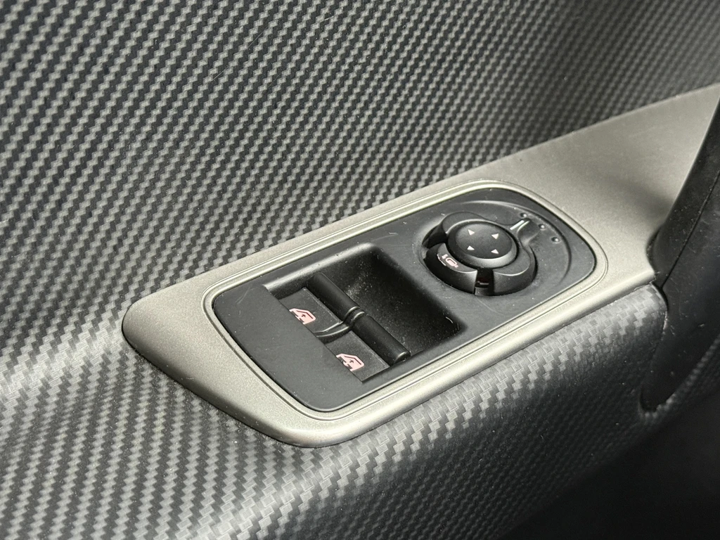 Alfa Romeo MiTo – foto 16