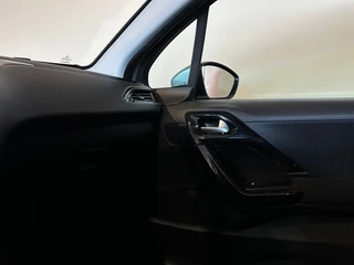 Peugeot 208 – thumbnail 33