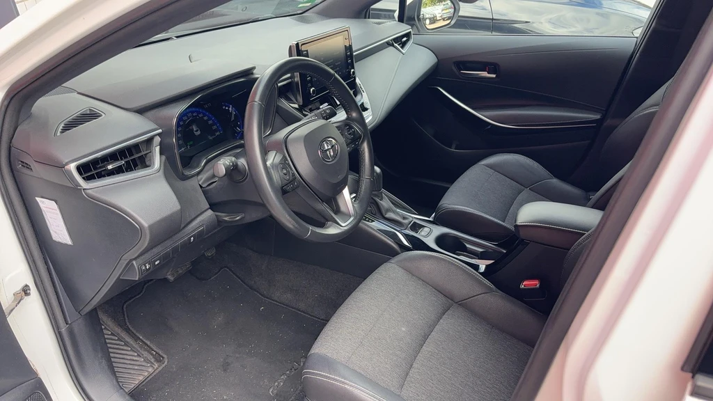 Toyota Corolla Touring Sports – foto 4