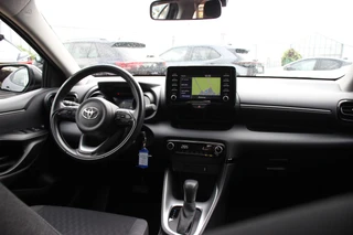 Toyota Yaris – thumbnail 11