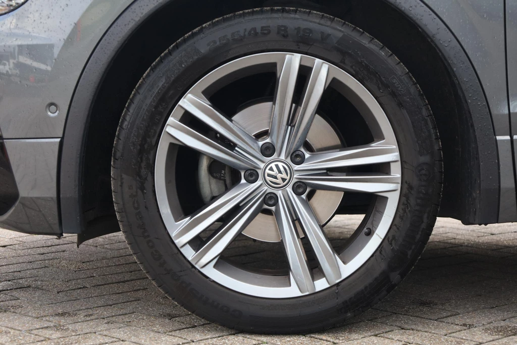 Volkswagen Tiguan – foto 9