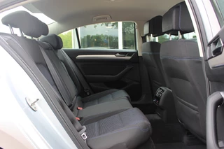 Volkswagen Passat – thumbnail 14