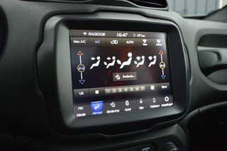 Jeep Renegade – thumbnail 19