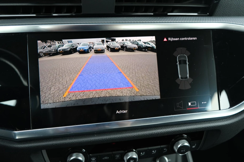 Audi Q3 – foto 23