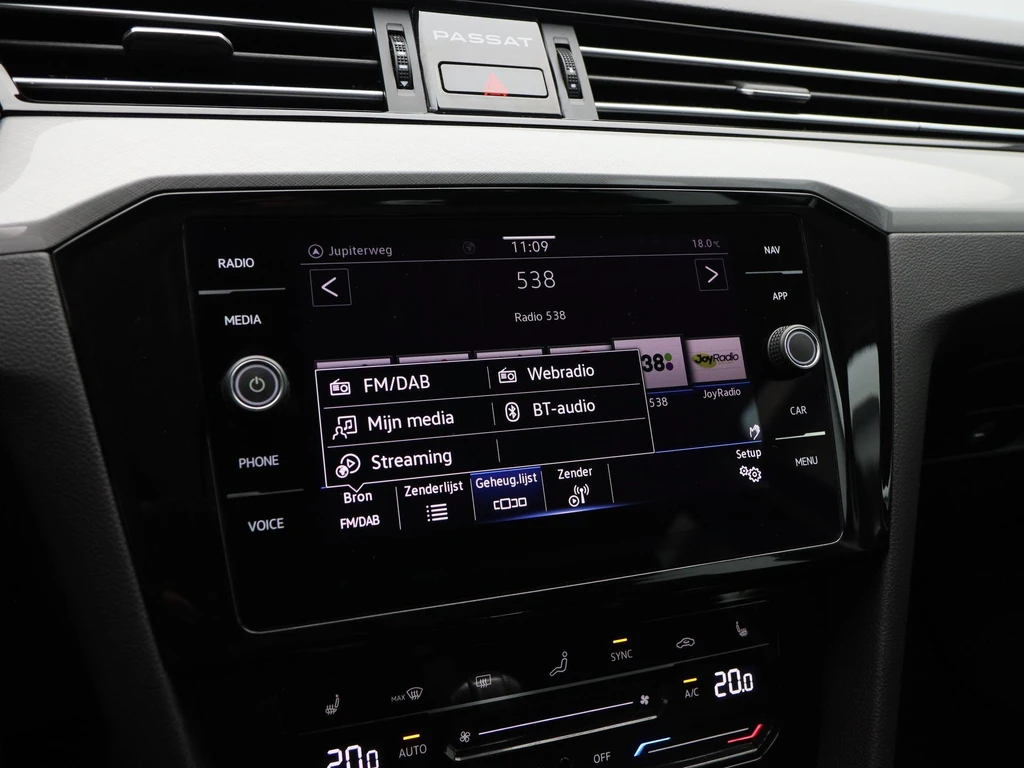 Volkswagen Passat – foto 26