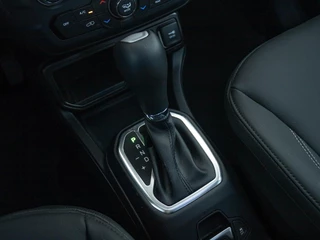 Jeep Renegade – thumbnail 20