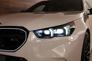 BMW M5 – thumbnail 35