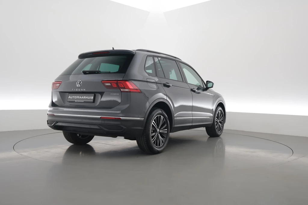 Volkswagen Tiguan – foto 3