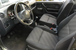 Suzuki Jimny – thumbnail 18