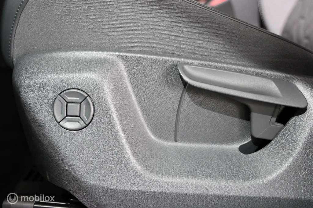 Volkswagen Tiguan – foto 28