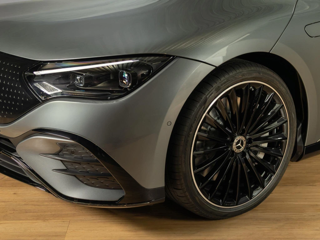 Mercedes-Benz EQE – foto 6