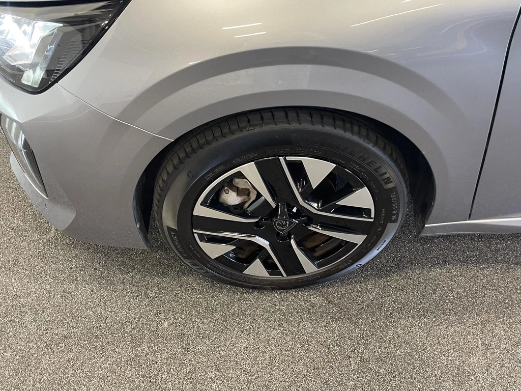 Peugeot 208 – foto 17