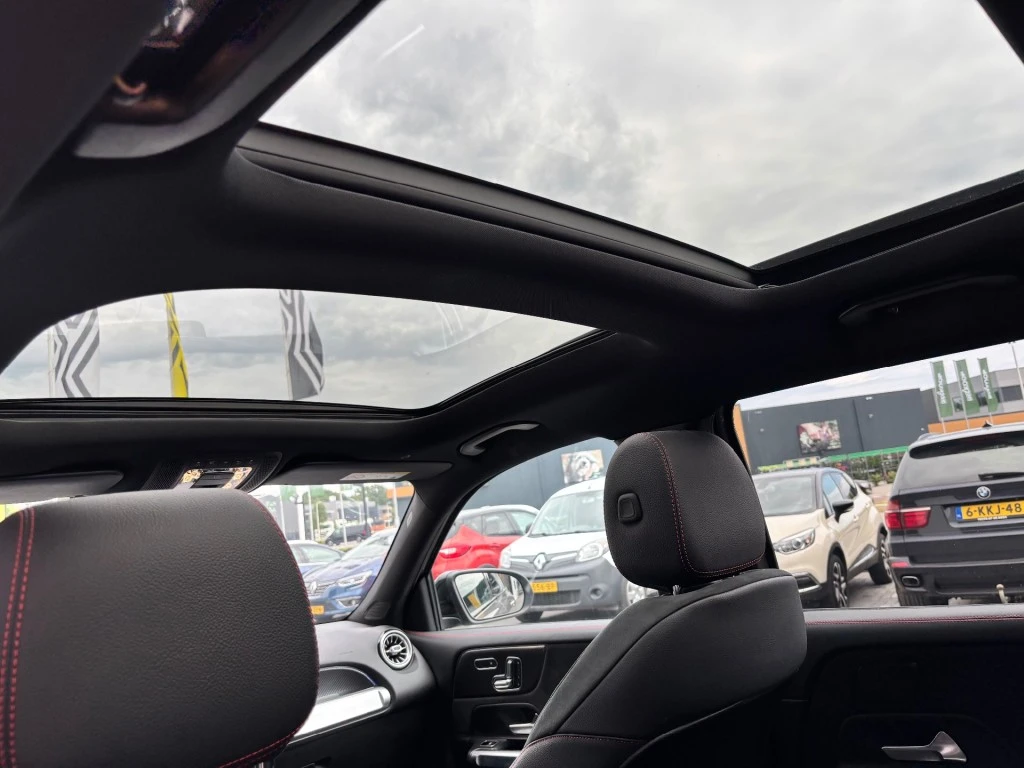 Mercedes-Benz GLB – foto 33