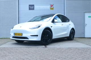 Tesla Model Y – thumbnail 1