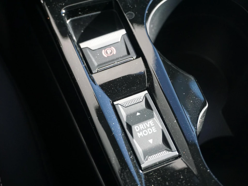 Peugeot 208 – foto 30