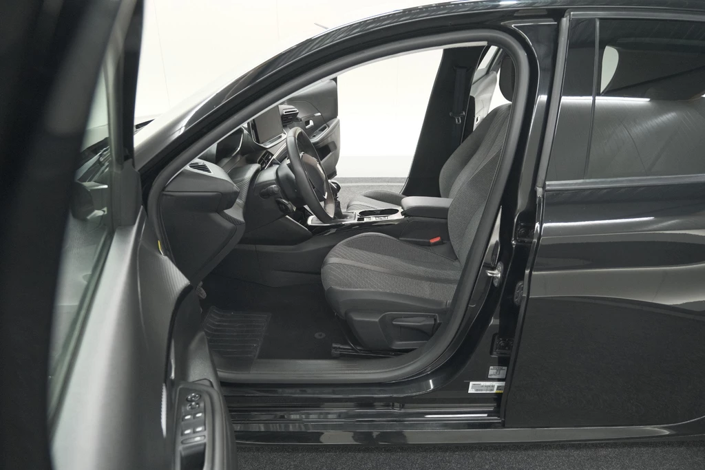 Peugeot 208 – foto 33