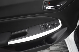 Suzuki Swift – thumbnail 31
