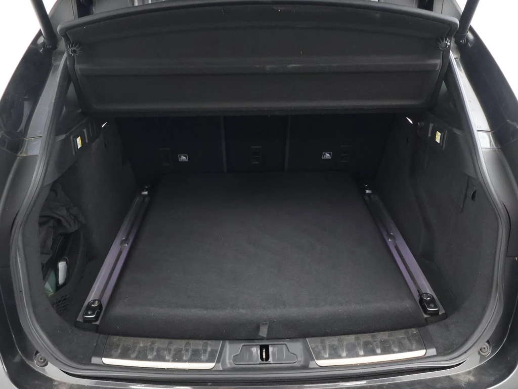 Jaguar F-PACE – foto 27
