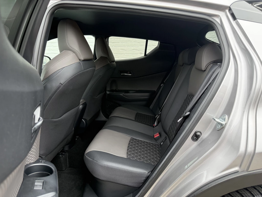 Toyota C-HR – foto 30