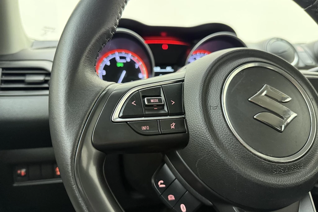 Suzuki Swift – foto 15