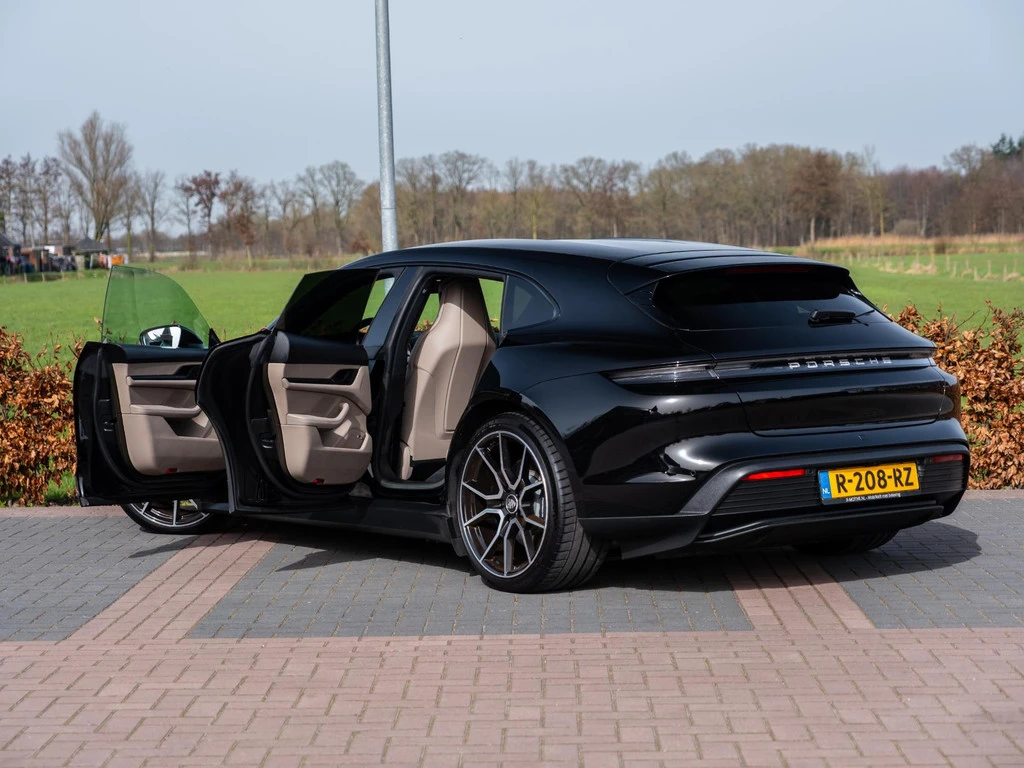 Porsche Taycan – foto 10