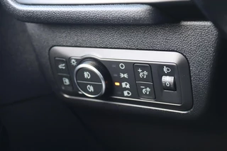 Ford Kuga – thumbnail 44
