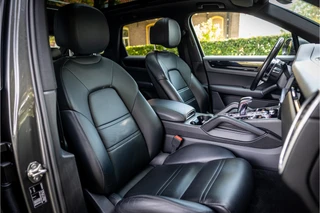 Porsche Cayenne – thumbnail 17