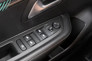 Peugeot e-208 – thumbnail 16
