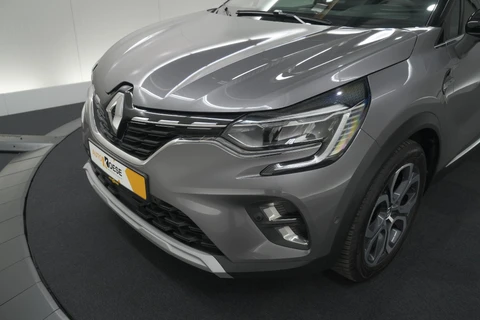 Renault Captur Mild Hybrid 140 EDC Techno | 360 Camera | Groot scherm | Stoelverwarming | Parkeersensoren | Allseason banden