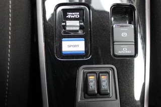Mitsubishi Outlander – thumbnail 38