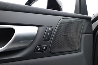 Volvo XC60 – thumbnail 12