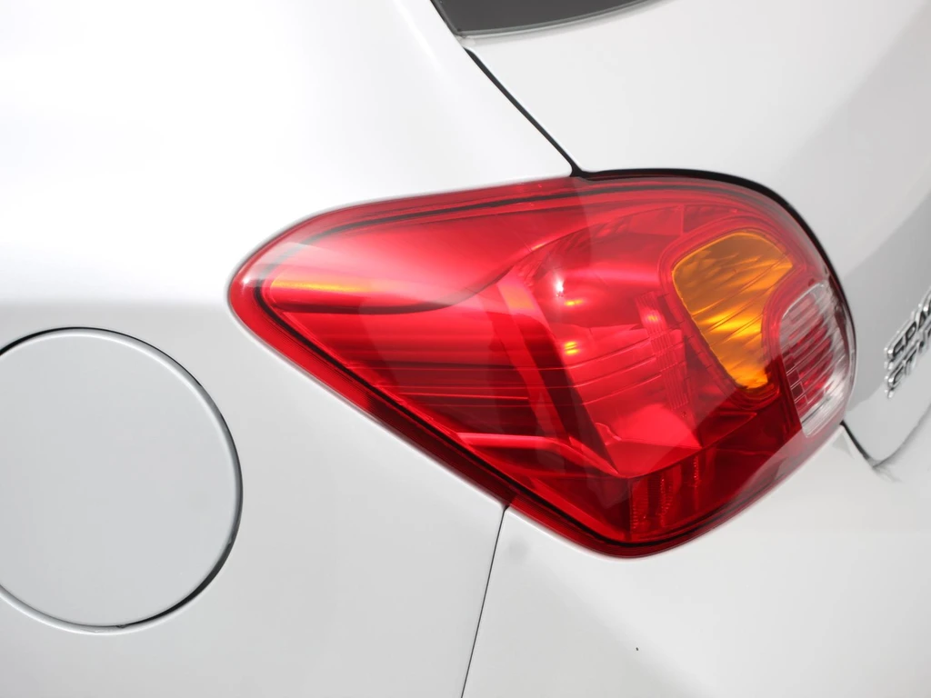 Mitsubishi Space Star – foto 25