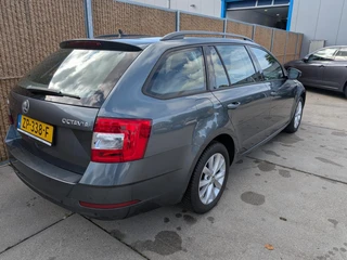 Škoda Octavia – thumbnail 5