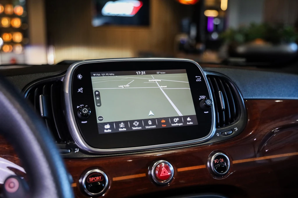 Fiat 500C – foto 26