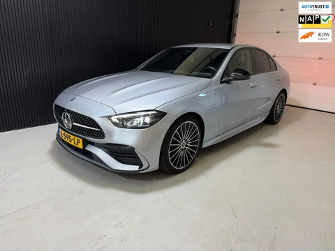 Mercedes-Benz C-klasse 180 AMG Line automaat