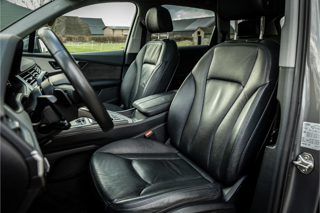 Audi Q7 – foto 10