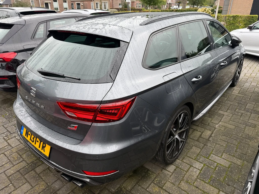 SEAT Leon – foto 2