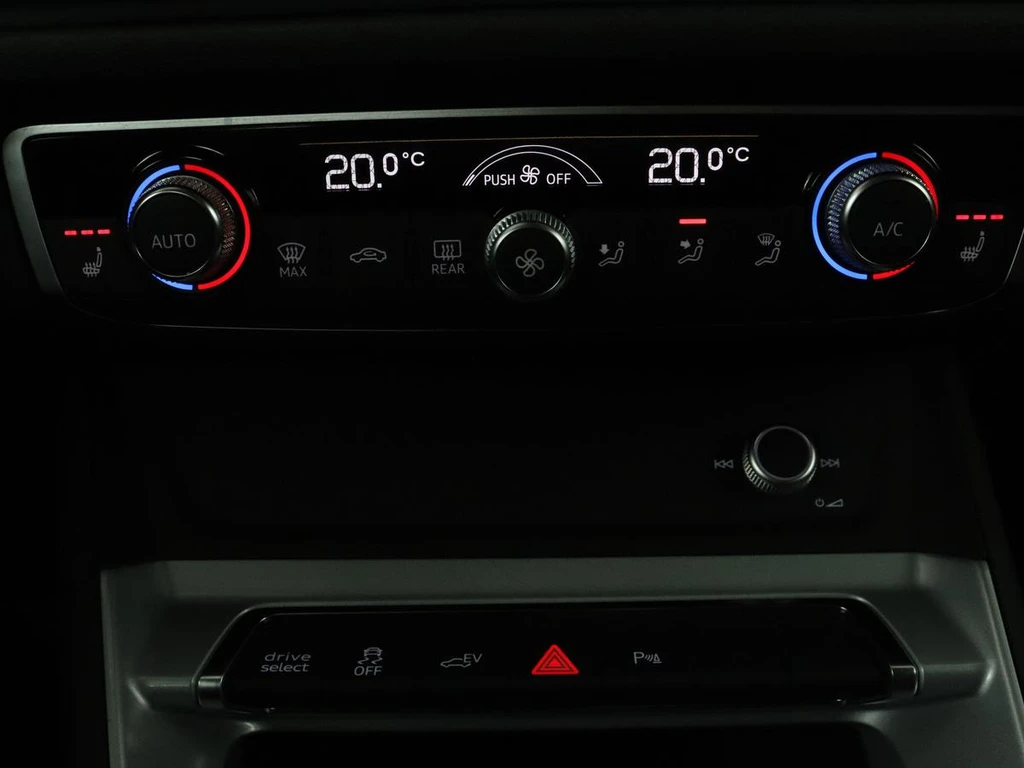 Audi Q3 – foto 35