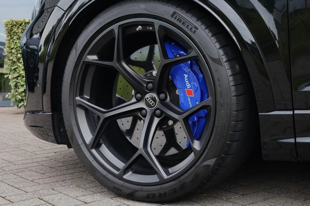 Audi RSQ8 – foto 45